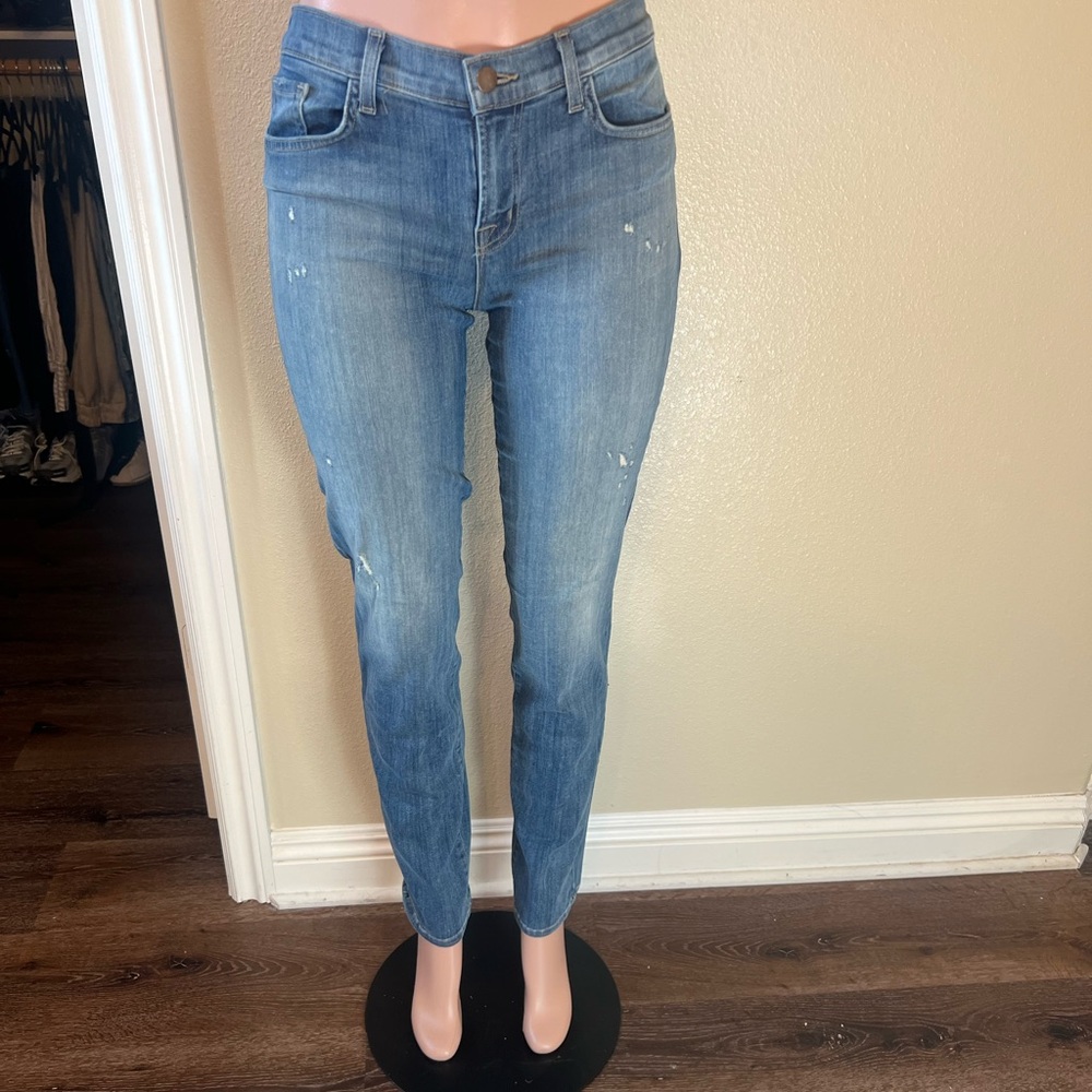 J Brand Distressed Light Blue Jeans. Size 29. Great Fit